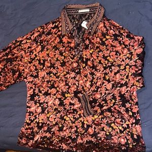 Alice + Olivia floral collared blouse size xl